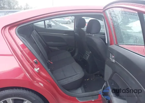 2017 Hyundai Elantra Value Edition z USA, uszkodzony, nr VIN 5NPD84LF8HH159008